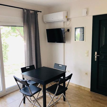 Ionian White Apartments Lefkada Екстер'єр фото