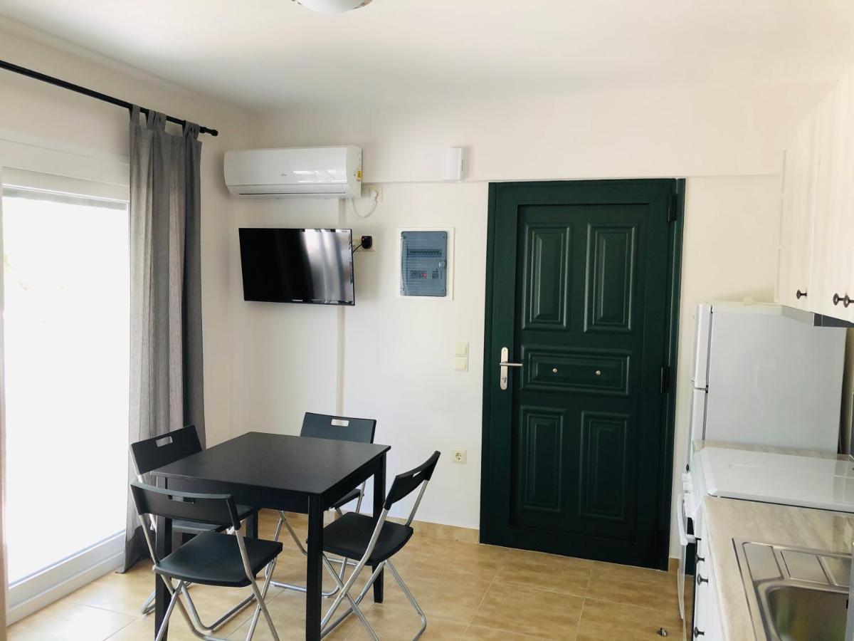 Ionian White Apartments Lefkada Екстер'єр фото