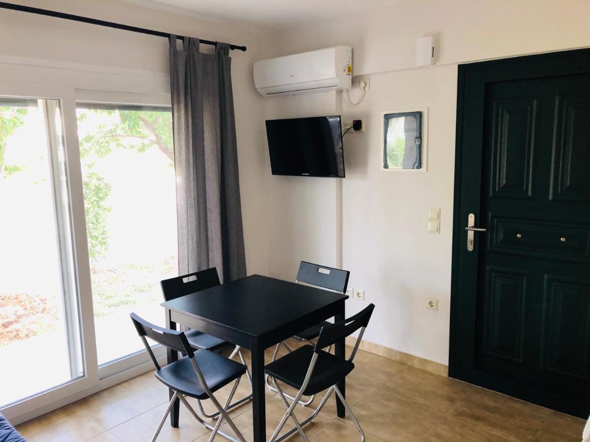 Ionian White Apartments Lefkada Екстер'єр фото
